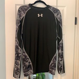 Under armour long sleeve top!